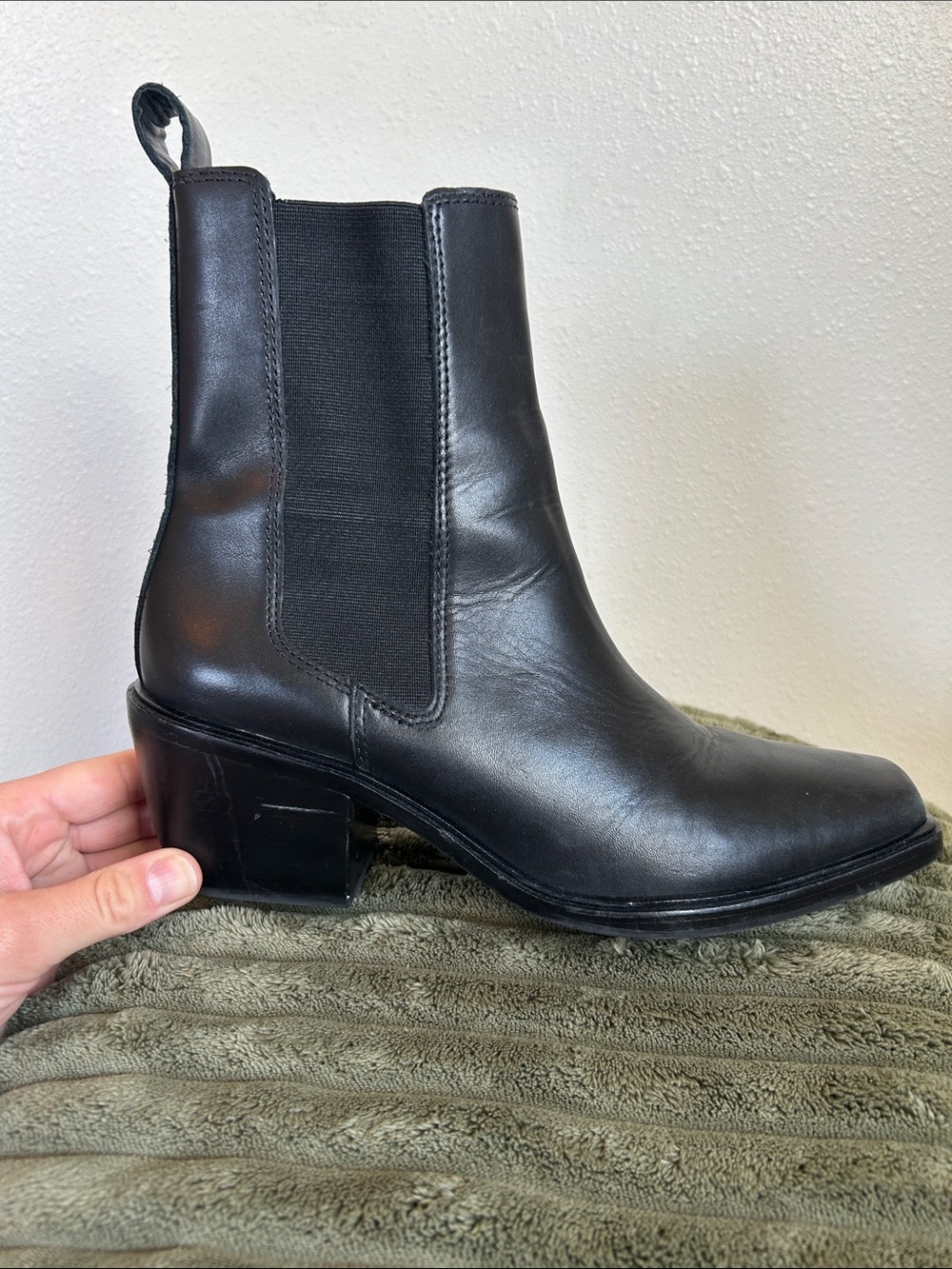 Matisse -Black Leather Chelsea Bootie - Womens size 9.5